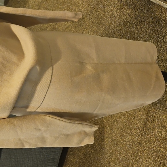 Zyia Sweater and Sweater Skirt Bundle - Picture 5 of 9